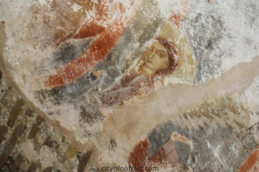 Άγγελος της Ανάληψης, ca. 1261-1311, πρόσφατα ανακαινισμένο. Φράγκικο τοιχογραφία, κύρια πύλη του Άκρου-Ναυπλίου. Φωτογραφίες από Allan Brooks.